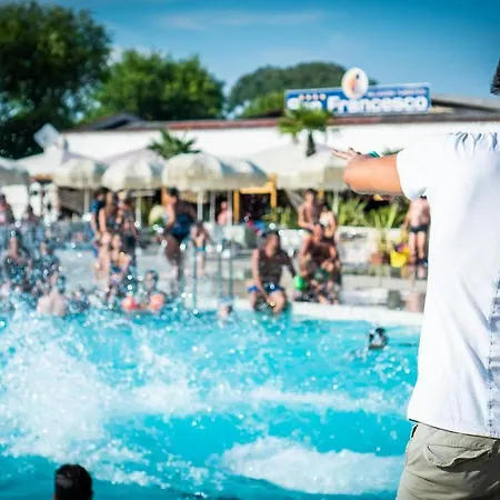 Villaggio San Francesco - Adria Mobile Homes دونا فيردي