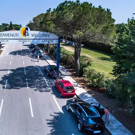 منتزه العطل Villaggio San Francesco - Adria Mobile Homes دونا فيردي