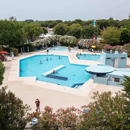 Villaggio San Francesco - Adria Mobile Homes פארק נופש דונה ורדה