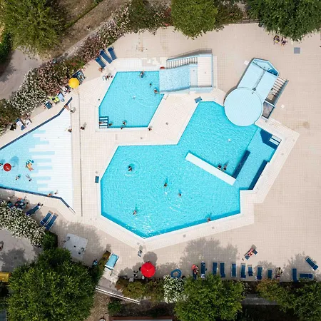 פארק נופש Villaggio San Francesco - Adria Mobile Homes דונה ורדה